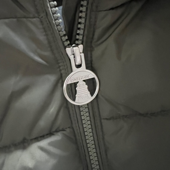 Barbour puffy vest NWOT - Picture 2 of 11